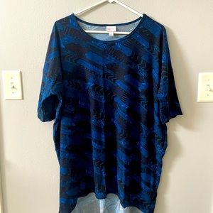 Softest shirt! Lularoe